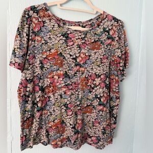 Anthropologie 40 Of 52
Conversations Floral Tshirt XL